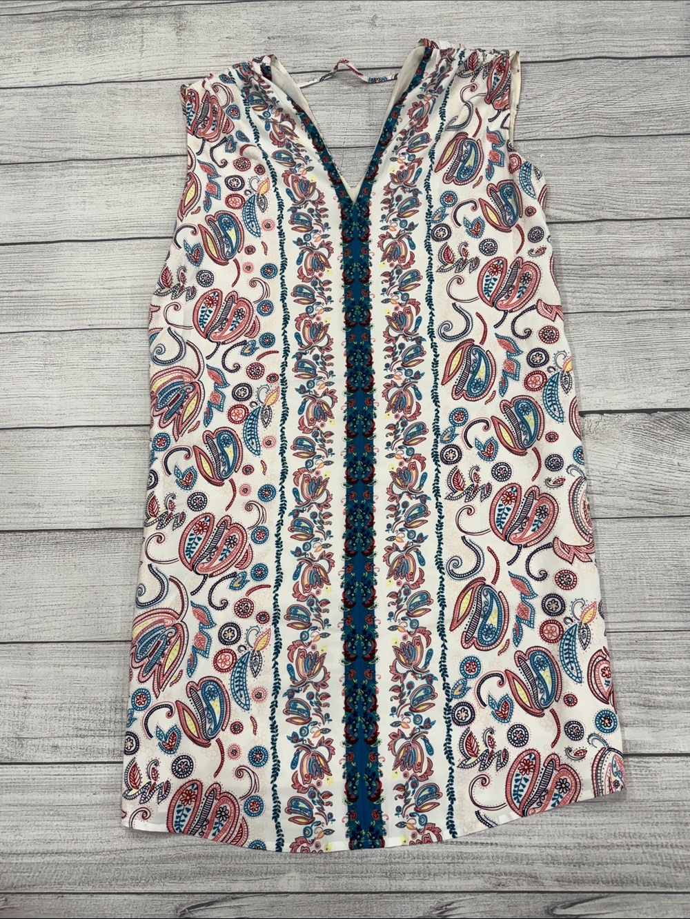 LOFT Sleeveless Paisley Shift Dress Boho V-Neck Ivory Blue Pink Size S